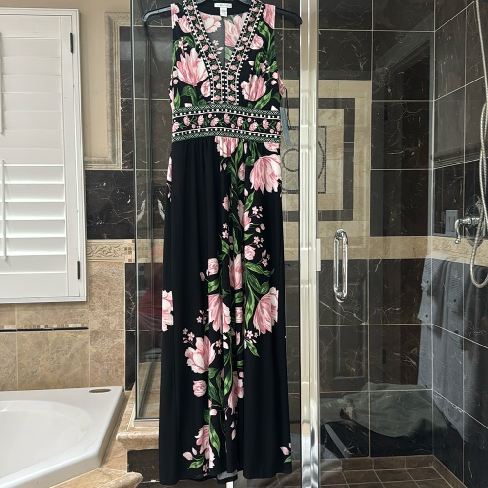 London Times summer dress, size 8, NWT.